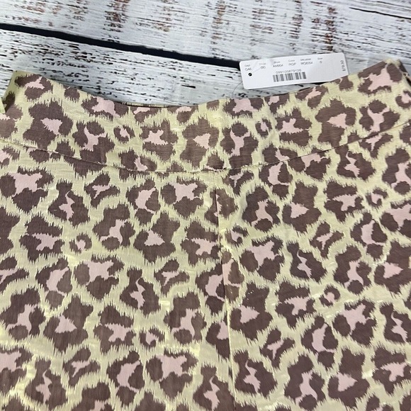 J. Crew Shorts size 0 Pink Gold Taupe Cheetah Leopard Shinny Cruise Vacation - Picture 3 of 12
